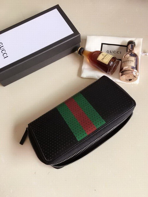 guci wallet-013